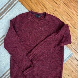 Banana Republic Men's Maroon /red and black merino wool Crewneck Sweater